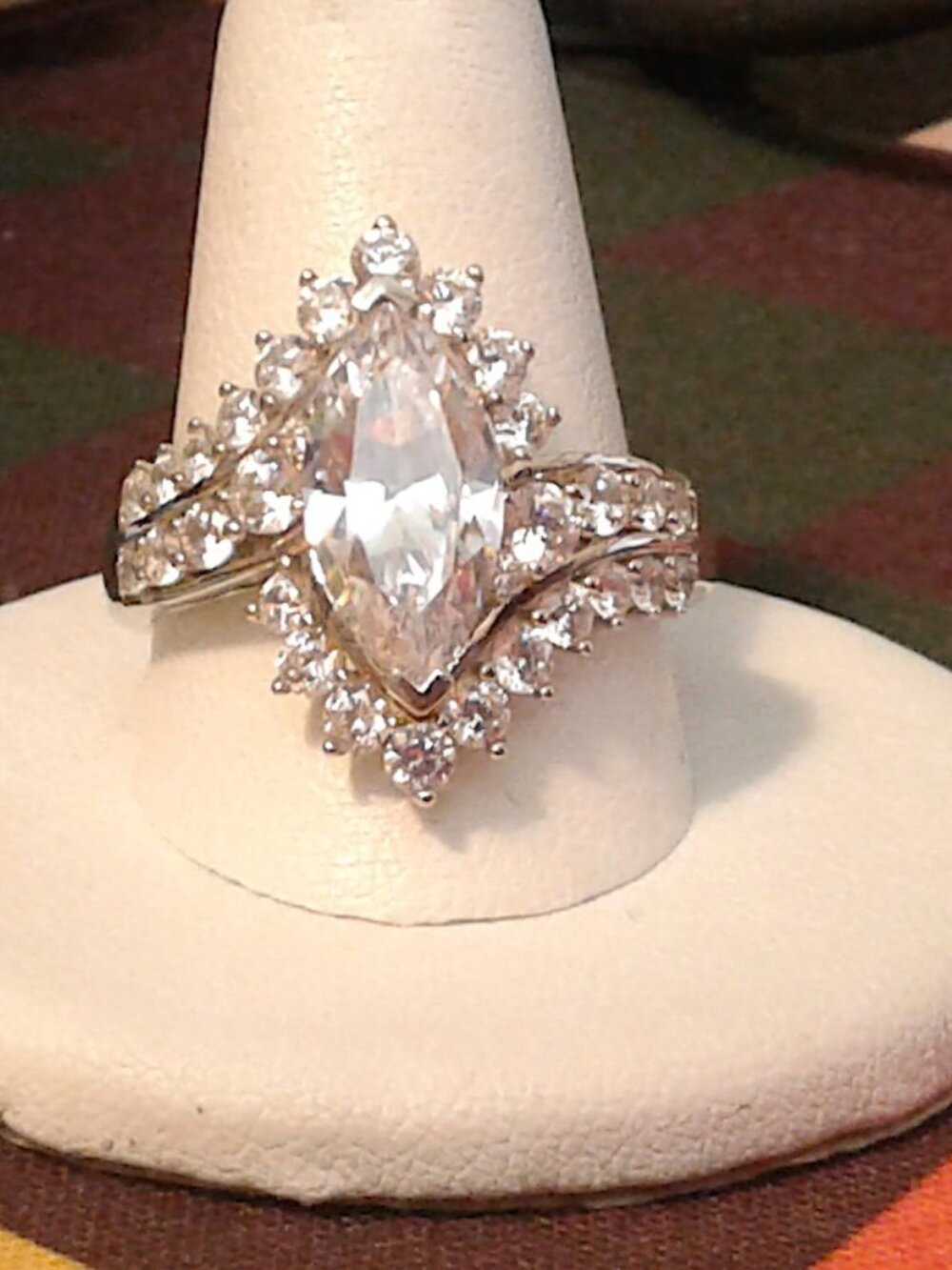 Bella Luce Platinum Plated Crossover Design Ring 7.18ctw. Size 10